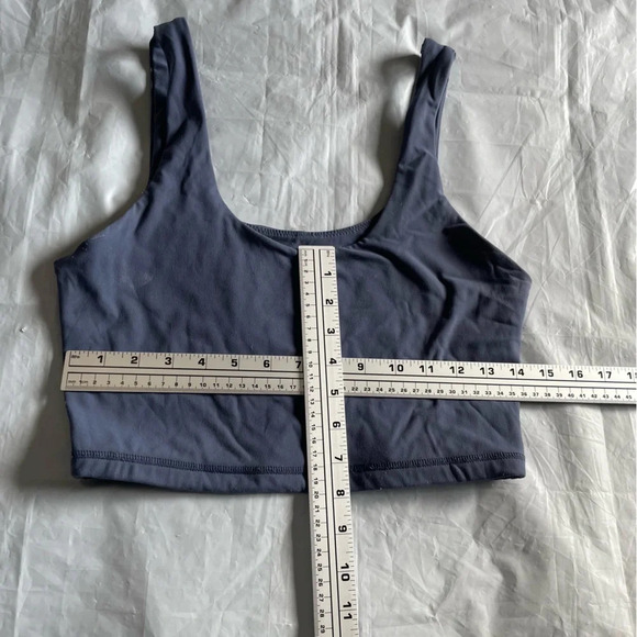 π Dynamite Cropped Tank Top! Womans Size Mediumπ - Picture 10 of 10